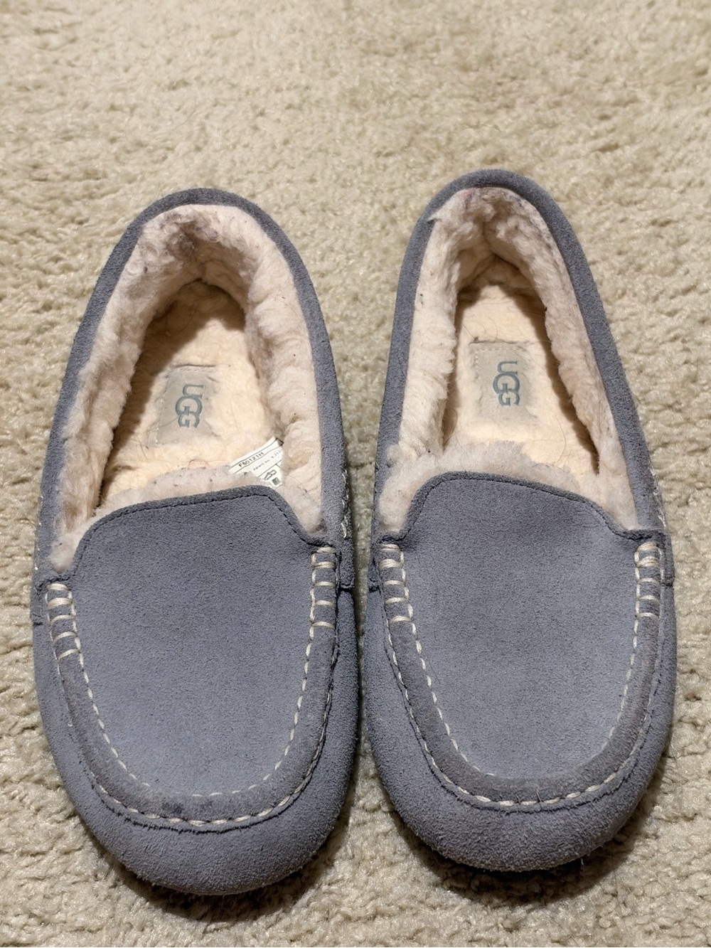 Women’s Ugg Light Grey Ansley Slipper